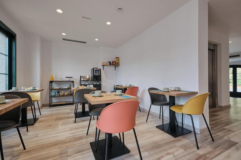 Hotel Pombal Rooms