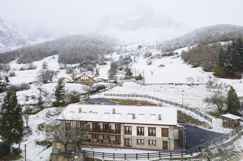 Apartamentos Los Picos De Europa
