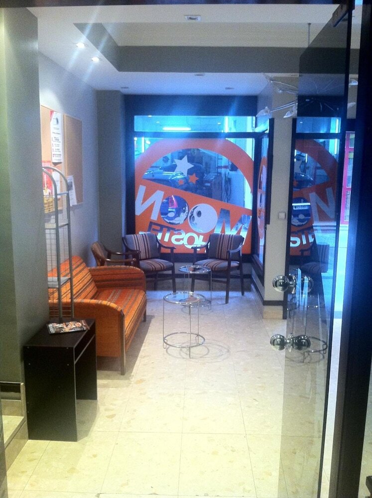 Hostal Moon Hostel Bio