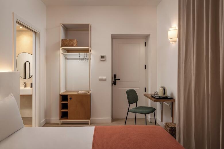 Hostal Bypillow Casa Gades