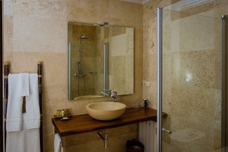 Hotel Mas�a Durb�