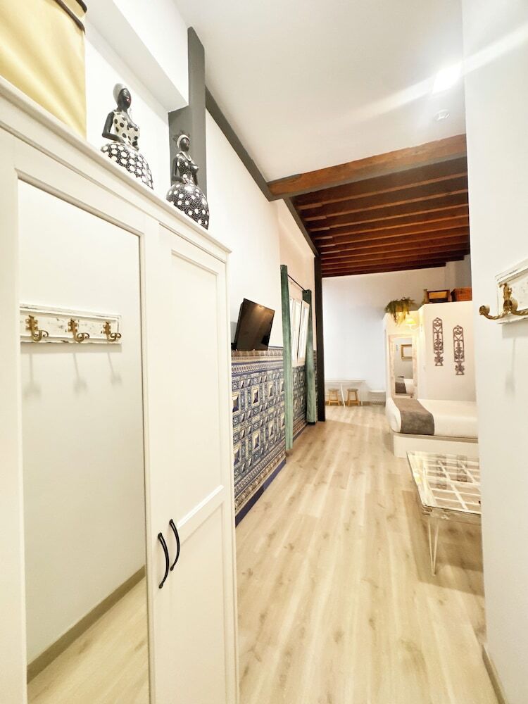 Palace House H�rcules