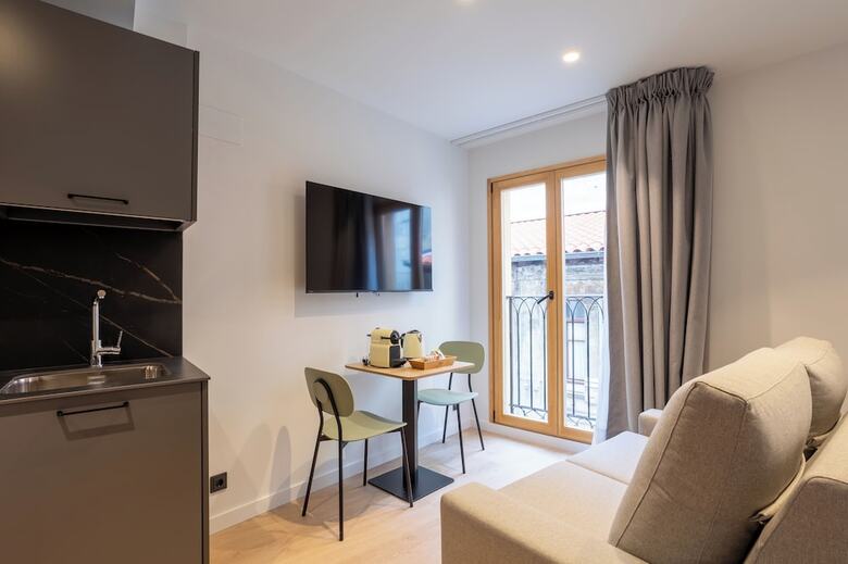 Hotel Be10 Suites