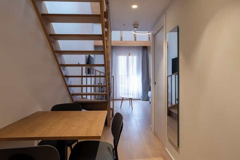 Hotel Be10 Suites