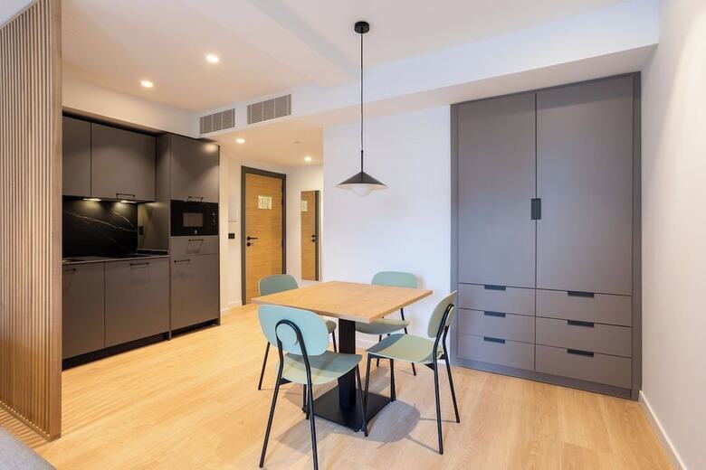 Hotel Be10 Suites