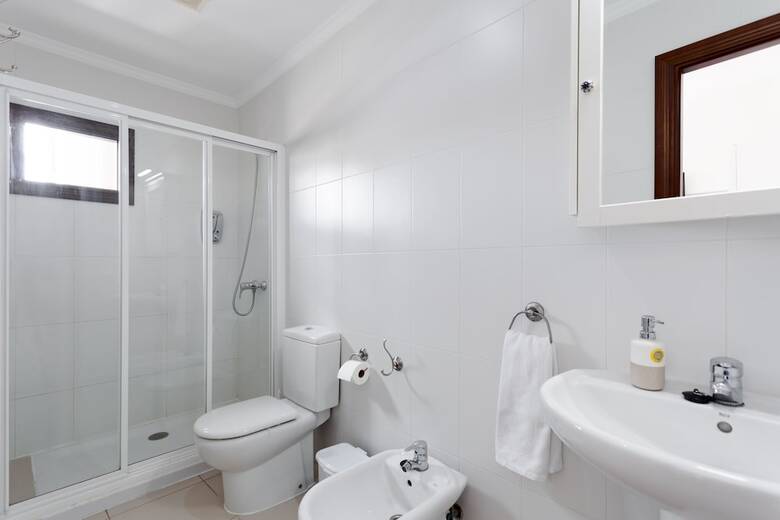Santa Ana Suite & Rooms