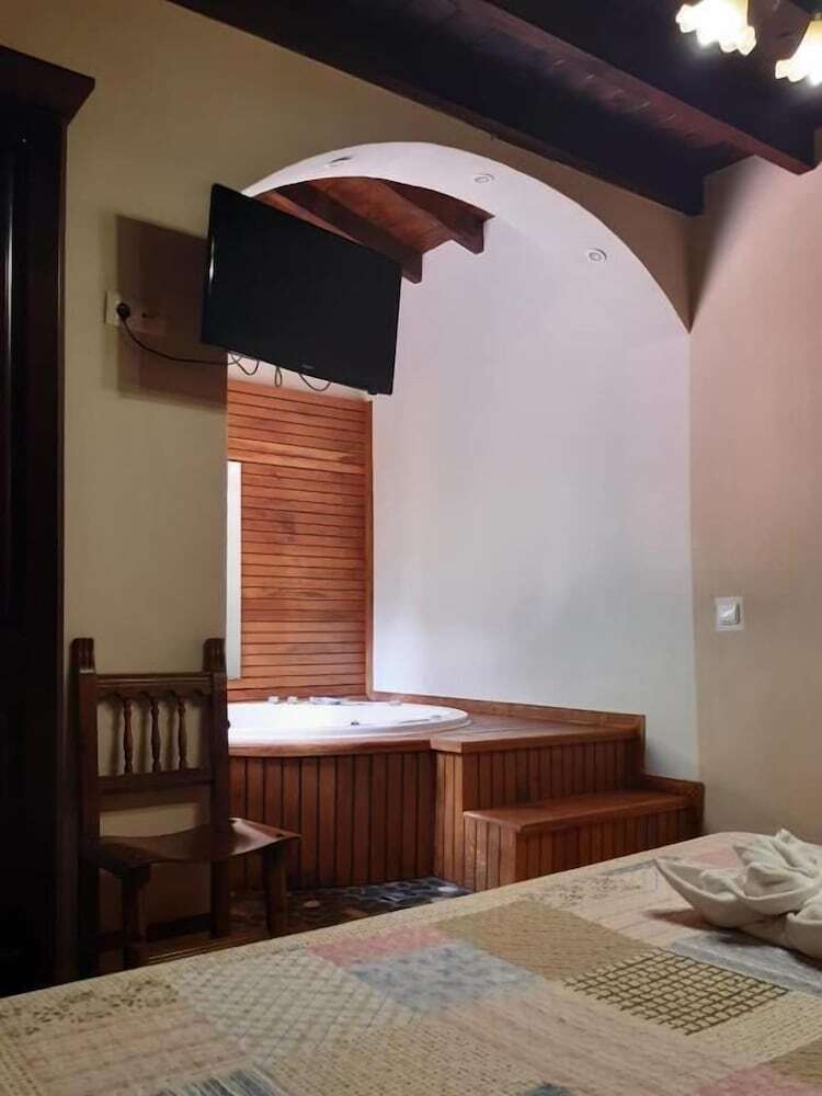 Aparthotel Apartamentos Aguasaliu
