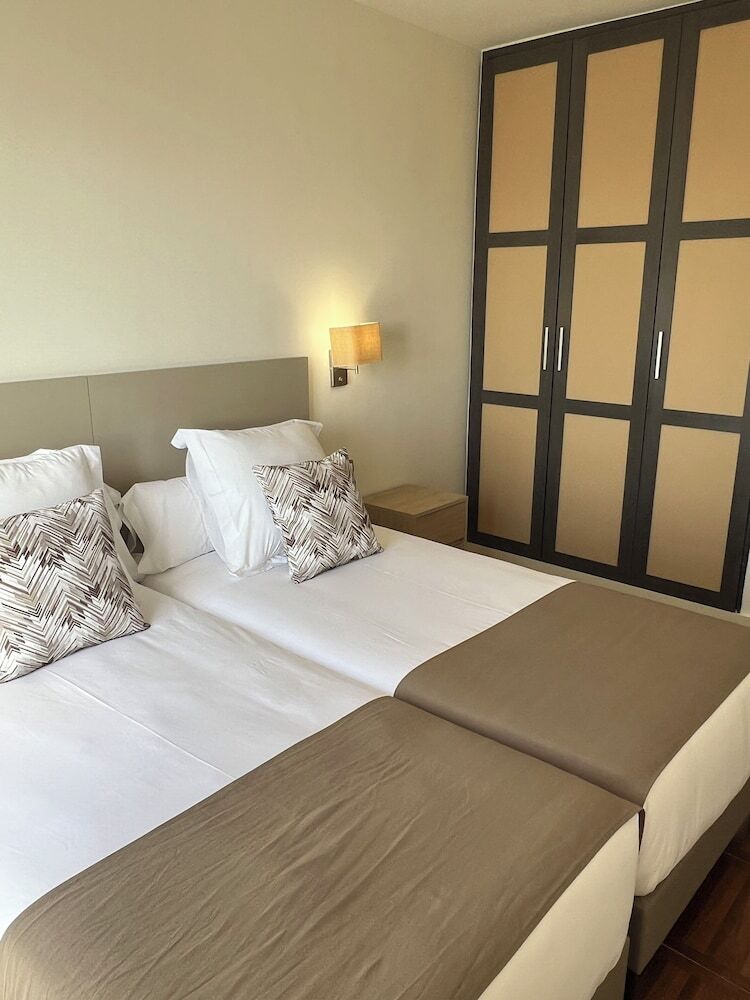 Apartahotel Punta Calera