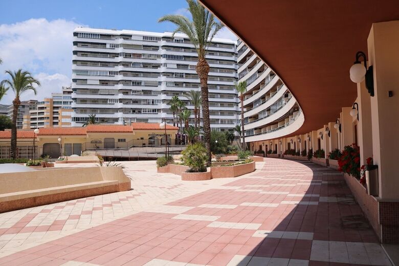 Aparthotel Apartamentos Florazar II