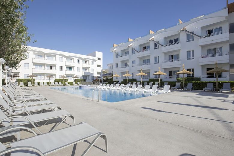 Aparthotel Cabot Hobby Club Apartments