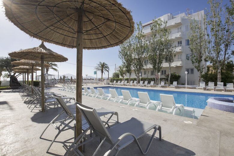 Aparthotel Cabot Hobby Club Apartments