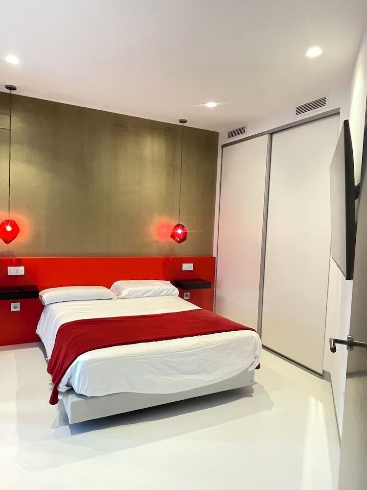 Lahola Glam Suites