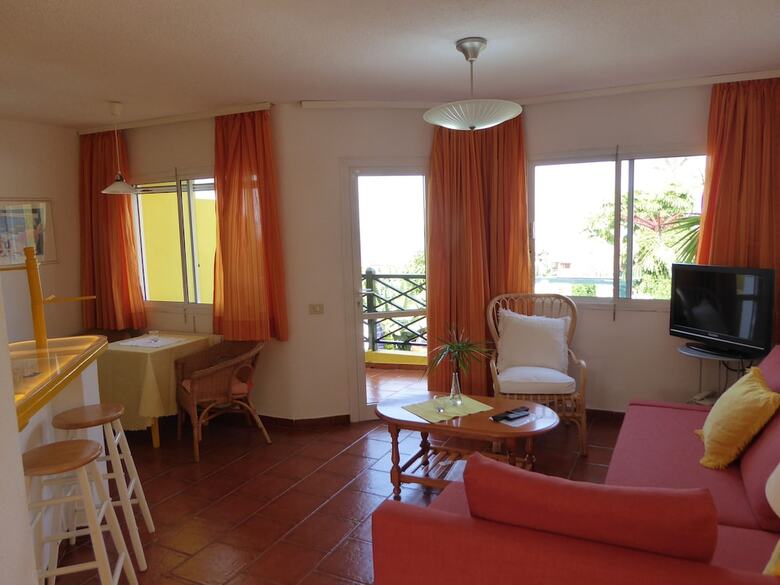 Hotel Apartamentos Villa Rosalva