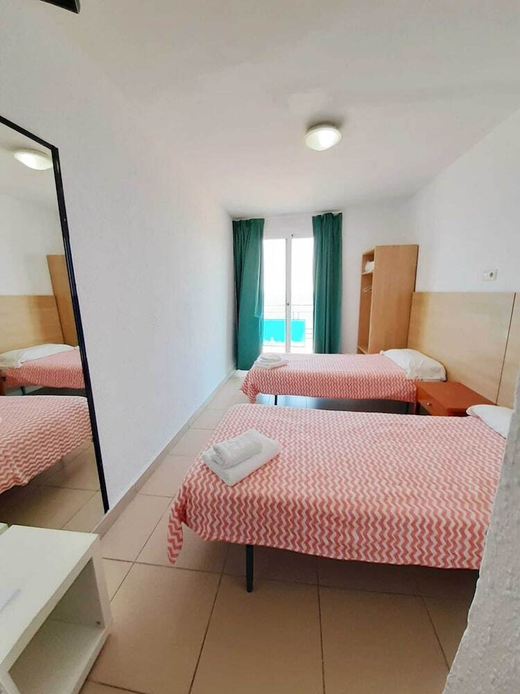 Hostal Lloret Playa