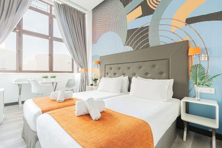 Hotel Oh Nice Revellin Ceuta