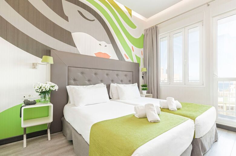 Hotel Oh Nice Revellin Ceuta