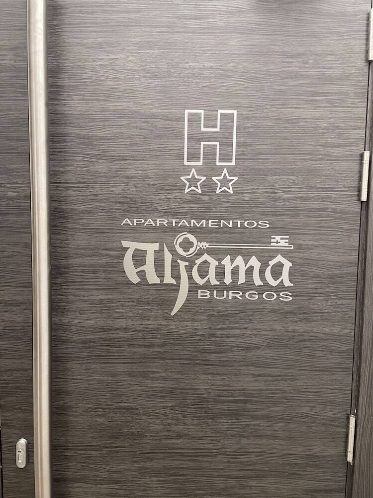 Aparthotel Apartamentos Aljama