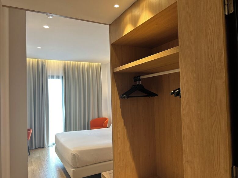 Hotel Chi