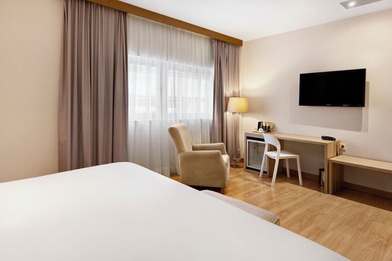 B&B Hotel Logro�o Las Ca�as