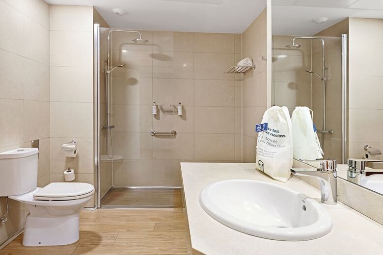 B&B Hotel Logro�o Las Ca�as