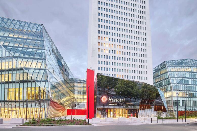 Hotel H4 Wyndham Paris Pleyel