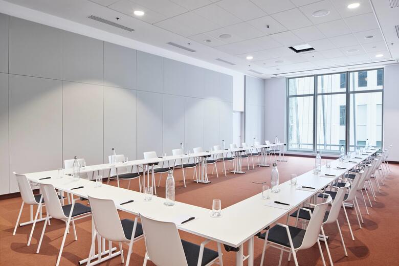 Hotel H4 Wyndham Paris Pleyel