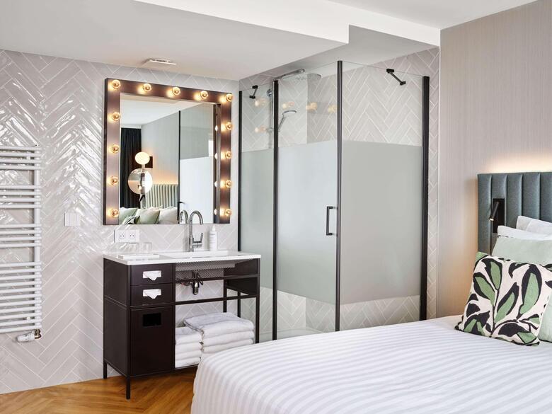 Hotel H4 Wyndham Paris Pleyel