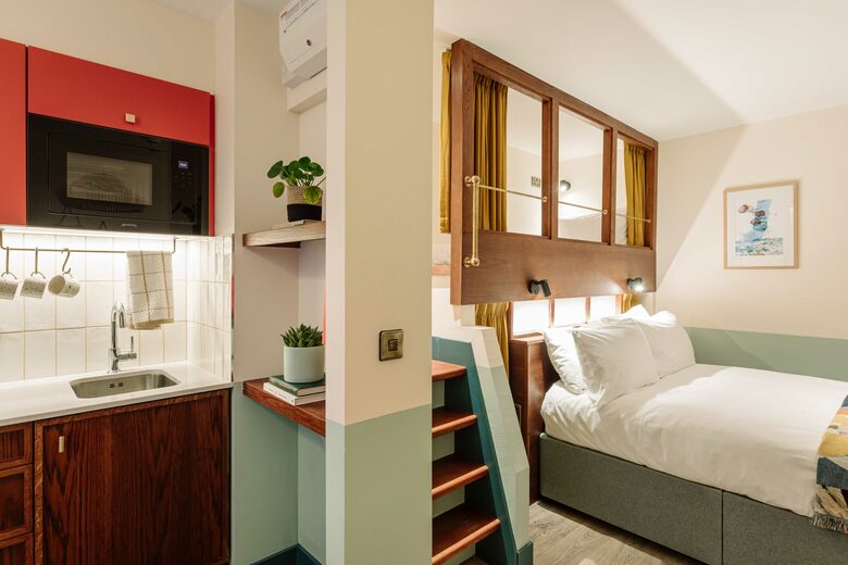 Hotel Room2 Belfast