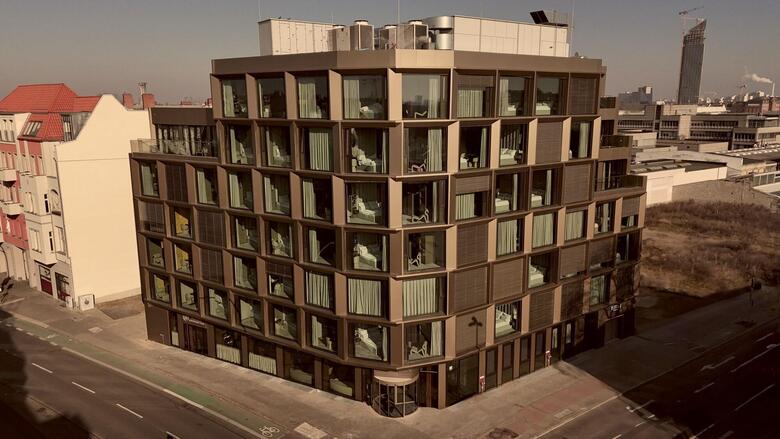 Bellman Hotel