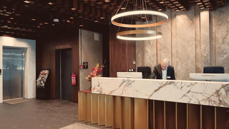 Bellman Hotel