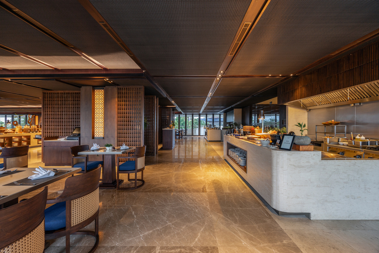 Bali Beach Hotel