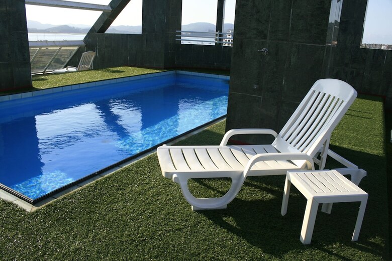Hotel Playamar Laredo