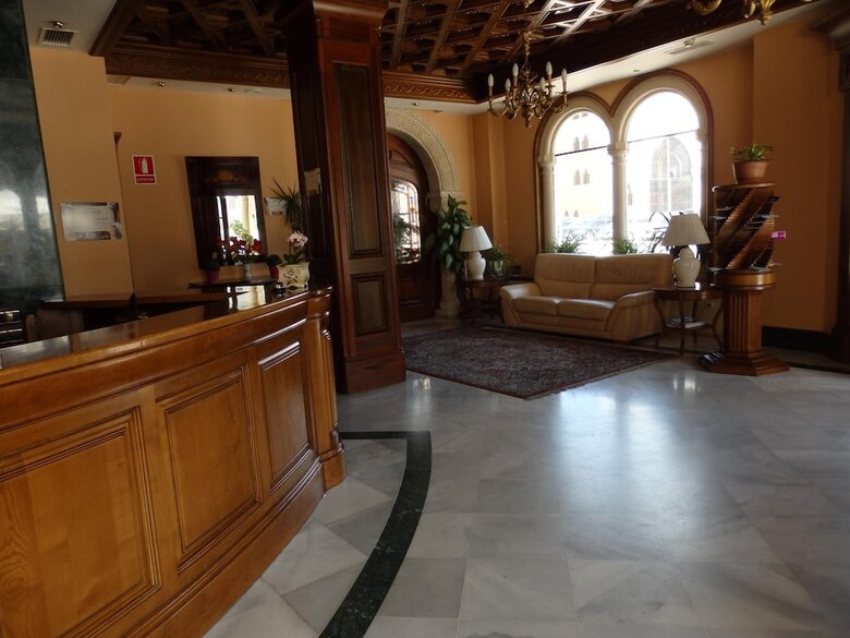 Hotel Aranda