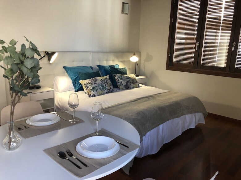 Aparthotel Isa Granada