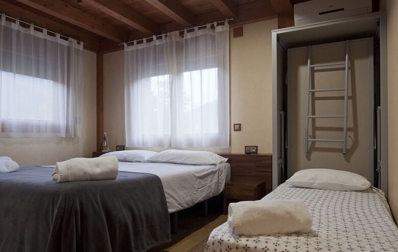 Bed & Breakfast Can Congost