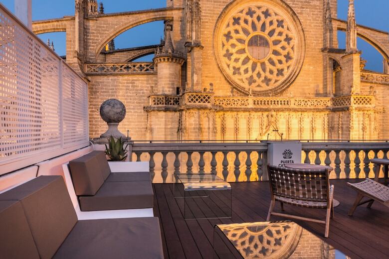Aparthotel Puerta Catedral Suites