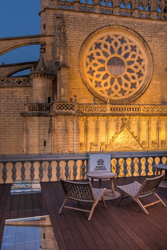 Aparthotel Puerta Catedral Suites