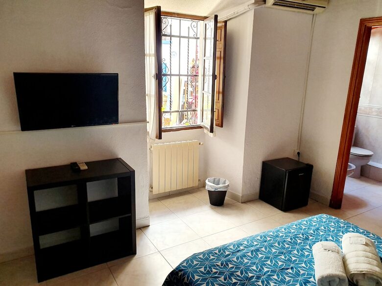Hostal Arc House Cordoba