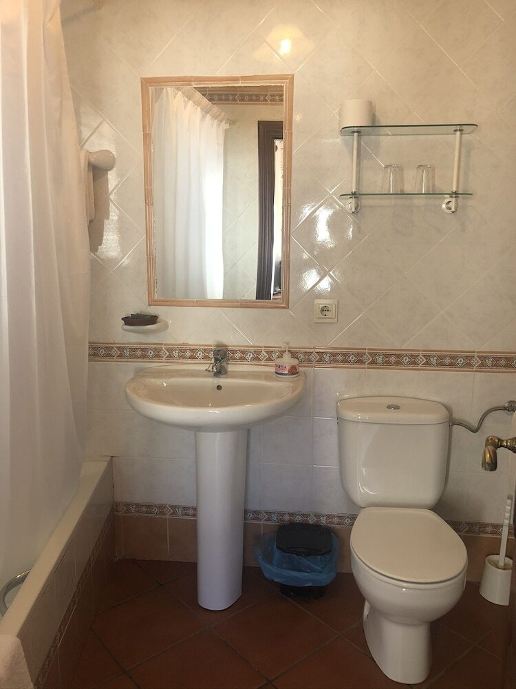 Hostal Poqueira