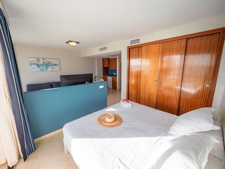 Aparthotel Apartamentos Prope Mare