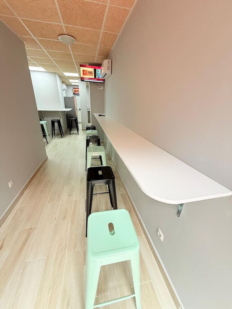 Pension Hostel Vam Torrejon