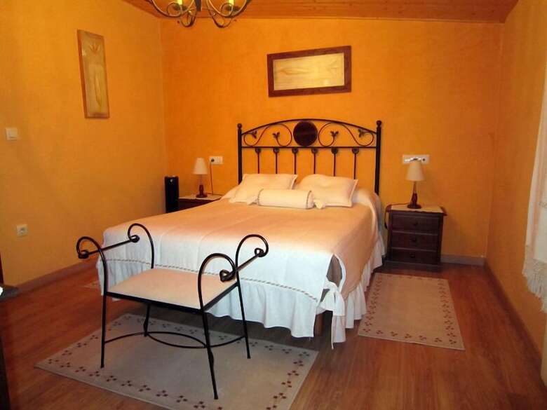 Casa Rural Os Carballos