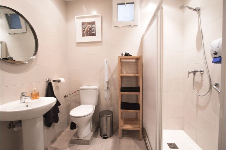 Hostal Surfing Etxea - Hostel