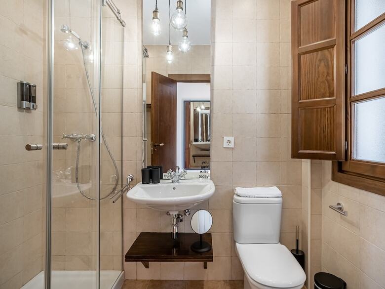 Aparthotel Limehome Granada Calle Sta. Ana