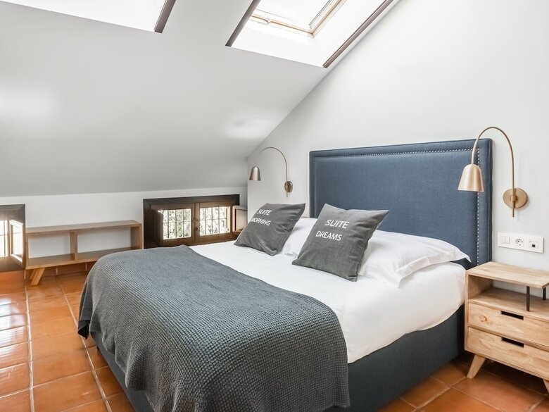Aparthotel Limehome Granada Calle Sta. Ana