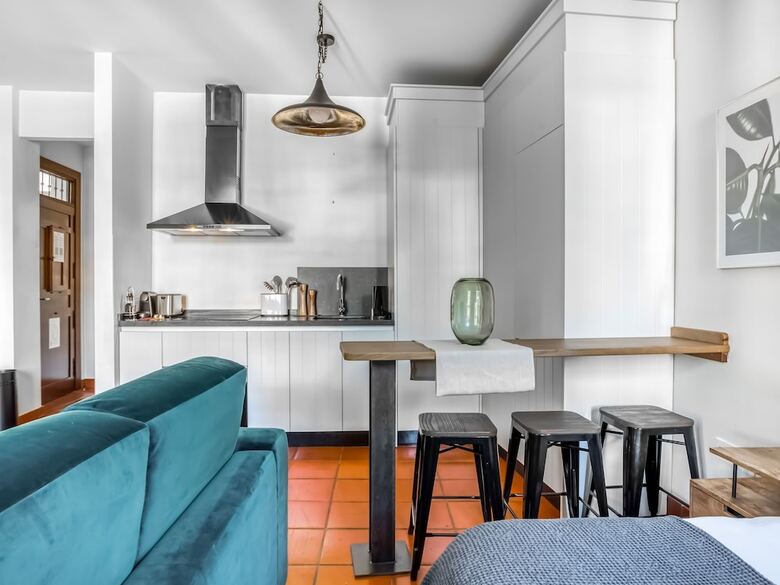 Aparthotel Limehome Granada Calle Sta. Ana
