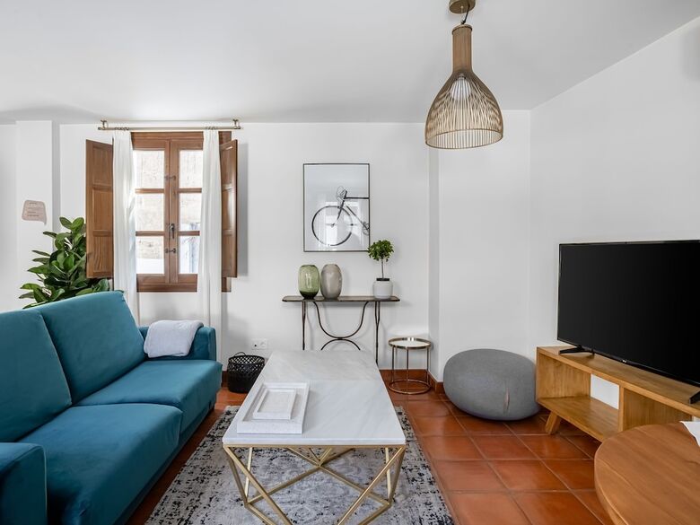 Aparthotel Limehome Granada Calle Sta. Ana