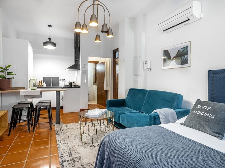 Aparthotel Limehome Granada Calle Sta. Ana