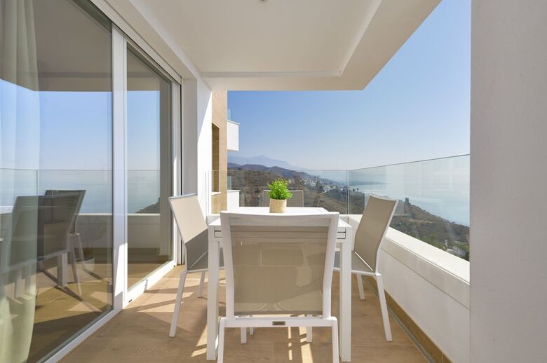 Hotel Olee Torrox Costa Holiday Rentals