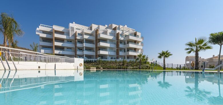 Hotel Olee Torrox Costa Holiday Rentals
